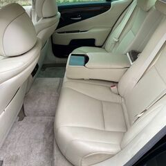 LEXUS LS600h Ｉパッケージ ハイブリッド  4WDの画像