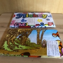 ミッキーとプーさんのタオルの画像