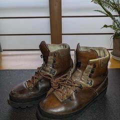 ドイツHANWAGの登山靴 