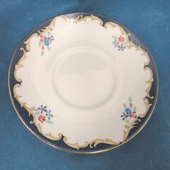 ウェッジウッド チャトレー デミタスカップ＆ソーサー ホワイト 小花柄 WEDGWOOD CHARTLEY 札幌 西岡店の画像