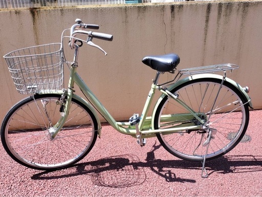 シティサイクル自転車　(オートライト)