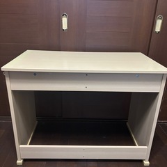 【終了いたしました】
ニトリ　 勉強机 の画像
