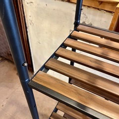 《売約済》【武蔵小山店】 オープンシェルフ スリムラック パイプデザイン インダストリアル 木製 シェルフ 棚 ラック 隙間収納  デザイン 飾り棚 🚚 運搬無料エリア有 / 品川区 リサイクルショップ ランバールーム 武蔵小山店  ◀︎ 武蔵小山パルム 戸越銀座 隣の画像