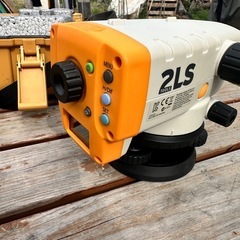 オリオン 自動 レベル　使用数回の画像