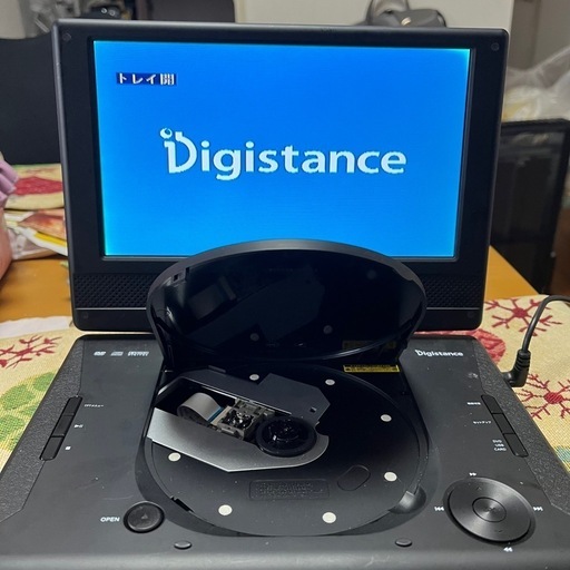 【ジャンク品】三連休セール‼️９インチポータブルDVDプレーヤー