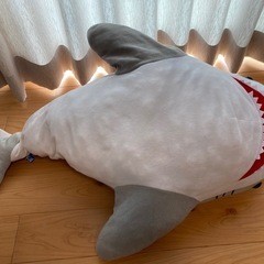 サメ　特大ぬいぐるみの画像