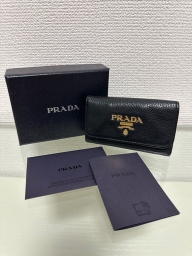PRADA キーケース