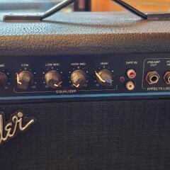 Fenderベースアンプ　BXR60の画像