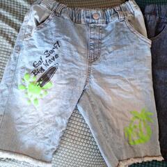 💴⤵値下げ１２０センチ　男児デニムズボン　2枚の画像