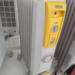 ★ジモティ割あり★ De’Longhi オイルヒーター H770...