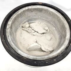 漆塗 丸火鉢 アルミ落とし 幅28cm ひばち 灰 インテリア 札幌市 平岸店の画像