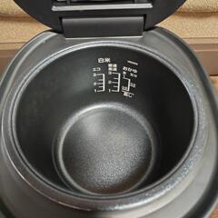 炊飯器　ヤマダホールディングス　3.0合　2021年式　NRC-M05H1の画像