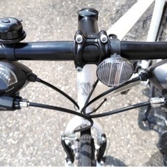 自転車 クロスバイクの画像