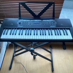 電子ピアノ  電子キーボード