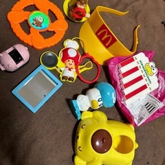 マクドナルドマックハッピーセットのおもちゃ