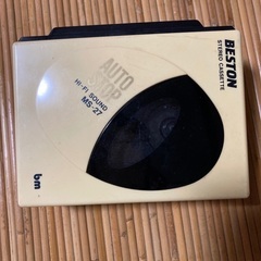 ポータブルカセットプレイヤー　ジャンク
