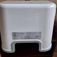 踏み台　西松屋の画像