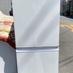 シャープ🌈どっちでもドア🌈冷凍冷蔵庫