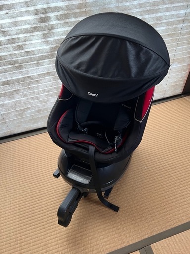 combi ISOFIX　チャイルドシート
