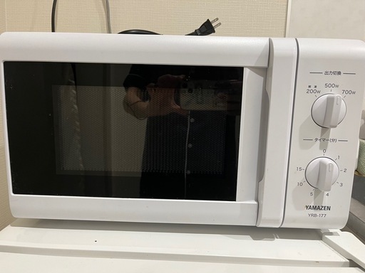 電子レンジ、冷蔵庫(小)、炊飯器、洗濯機