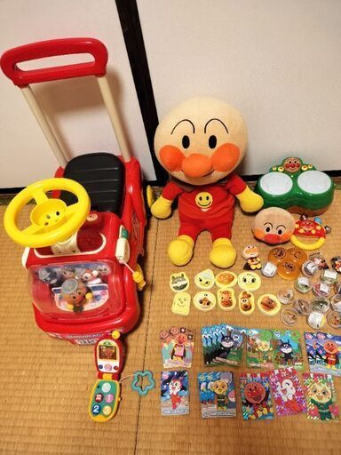 ジャンク それいけ!アンパンマン グッズセット まとめて、ぬいぐるみ/おもちゃカード/クルマ/楽器玩具/知育玩具など