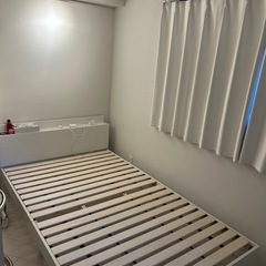 セミダブルベット（ホワイト）
の画像