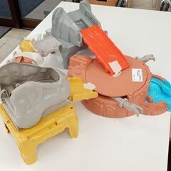 ★ジモティ割あり★ TJ8174 タカラトミー アニア　キングダム カラフル H×D×W クリーニング済みの画像