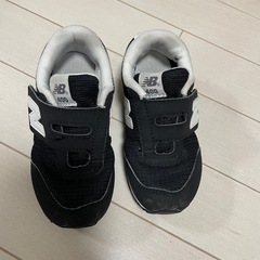 ニューバランス　スニーカー　15.5cm