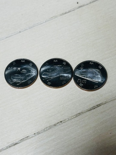 記念硬貨100円