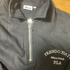 【お買得】ＦＩＬＡトレーナー（黒Ｌ）８８０円の画像