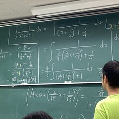 青山学院大学大学院入試対策：電磁気と量子力学：微分積分と線形代数の画像