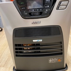 石油ファンヒーター(TOYOTOMIのLC-SHB40 F)の画像