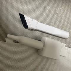 サイクロン式コードレスクリーナー☆使用半年の画像