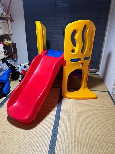 リトルタイクス　滑り台