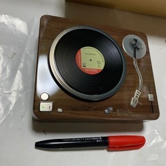レコードプレーヤー　缶　EUREKAの画像