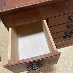 今日だけ価格！アンティーク　昭和　レトロ　小さな棚の画像