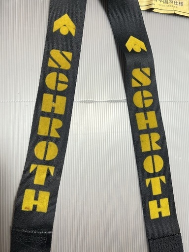 SCHROTHシートベルト3点式