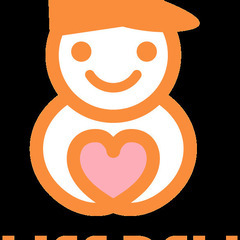 高齢者向け宅配弁当の盛り付けと配達