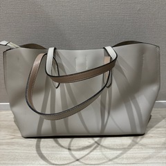 オフィス 通勤バッグの画像