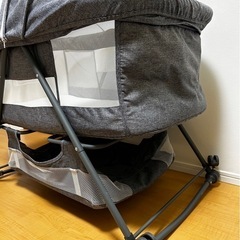 ZOOBLY　ベビーベッドの画像