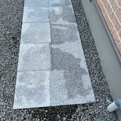 タイル敷きの画像