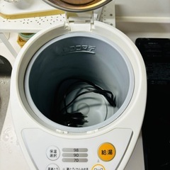 【取引中】2016年製タイガー電気ポットの画像