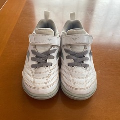 ミズノ　モナルシーダ NEO KIDS 17センチトレーニングシ...