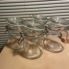 Ikea 蓋付きガラスジャー