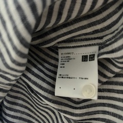 UNIQLO  ストライプリネン
シャツの画像