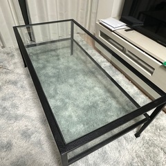 テーブル