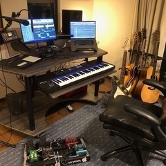 在米歴２３年。グラミー賞アーティストのツアー、公立中学校の音楽教師を経験。日本唯一の楽しく学べて確実に上達出来る教室ー相模原市南区御園ブルックリンギタースクール＿ギター・DTM教室の画像