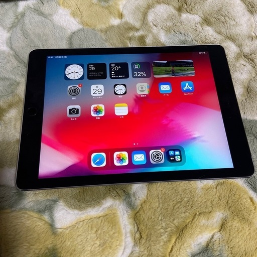 iPad美品お買い得ですよ。iPadで、クックパッドを見て料理したりしませんか？