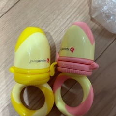 おしゃぶり　離乳食グッズの画像