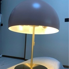 デスクスタンドライト　ピンク　MADE.COM 